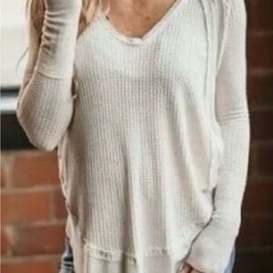 We Th Free Free People Women’s Thermal Waffle Cut Catalina Ivory Top. Size Med
